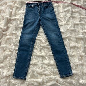 Levi's Women's wedgie slim fit jeans